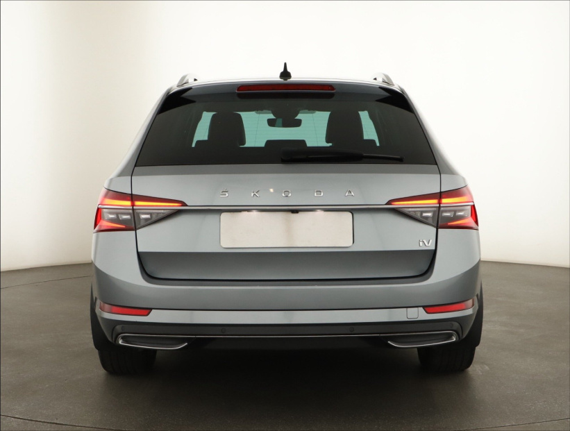 Škoda Superb, 2020
