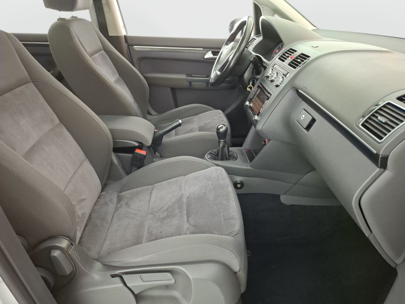 Volkswagen Touran, 2014