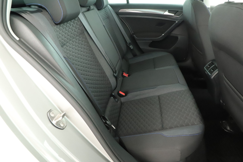 Volkswagen Golf, 2018