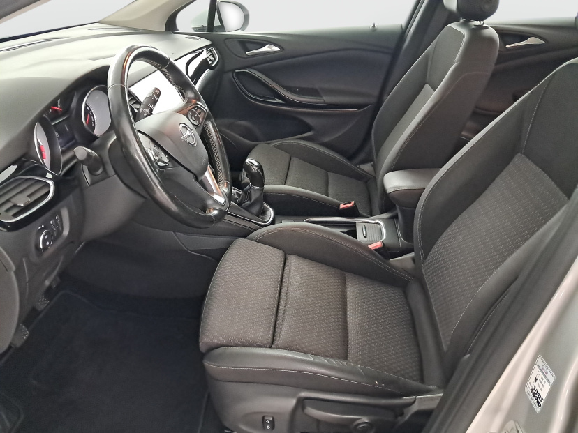 Opel Astra, 2018