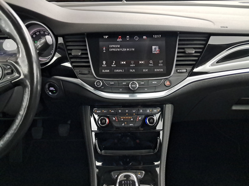 Opel Astra, 2018