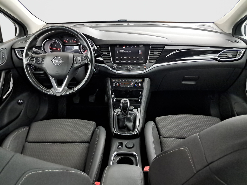 Opel Astra, 2018