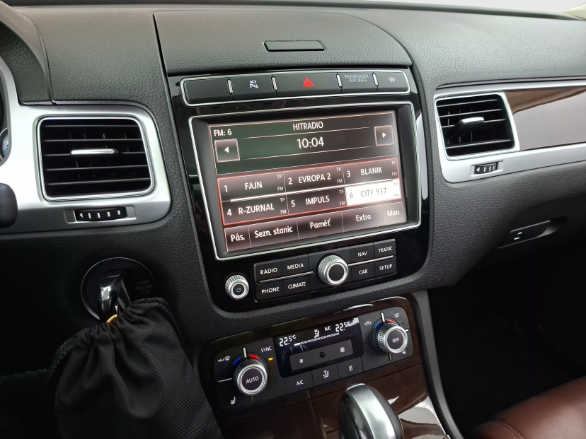 Volkswagen Touareg, 2015