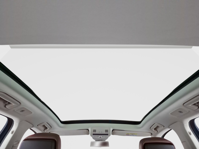 Volkswagen Touareg, 2015