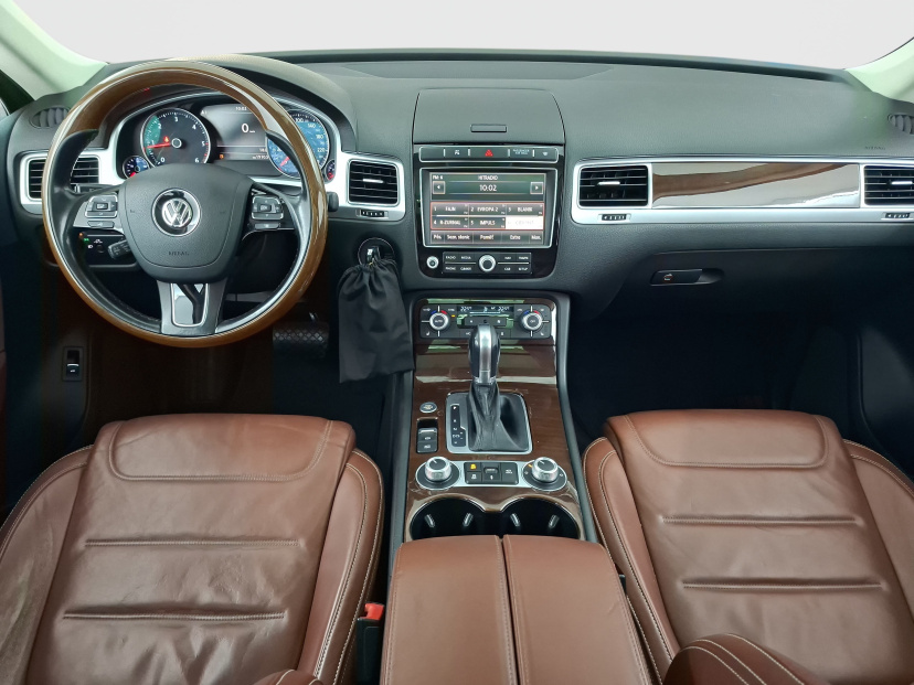Volkswagen Touareg, 2015