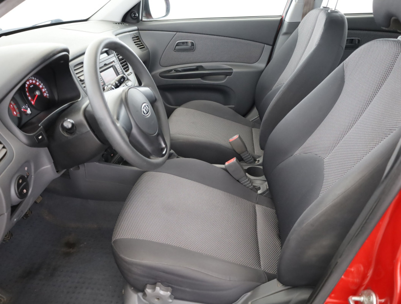 Kia Rio, 2011