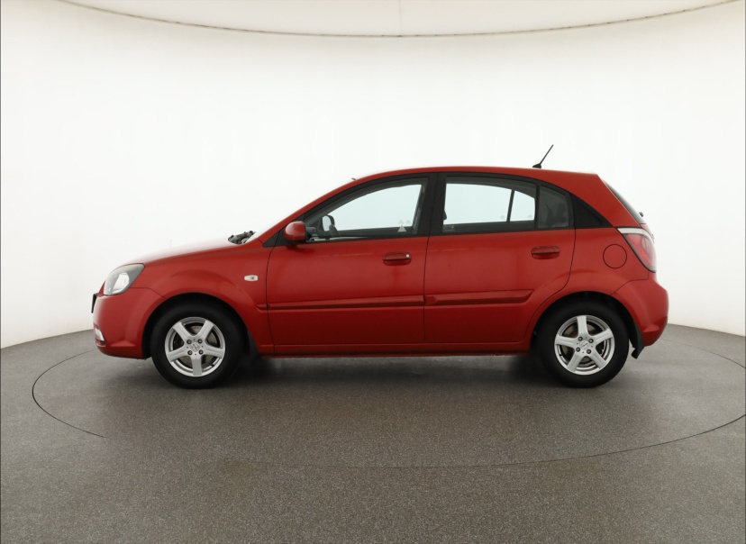 Kia Rio, 2011