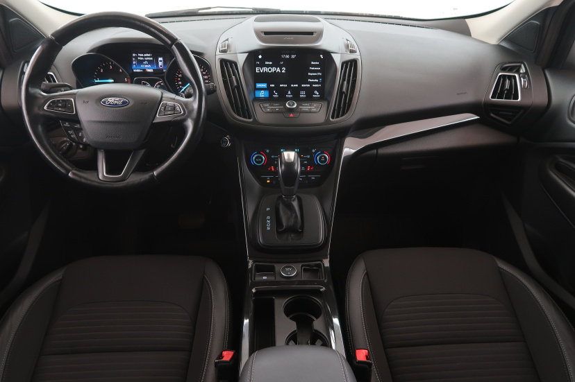 Ford Kuga, 2017