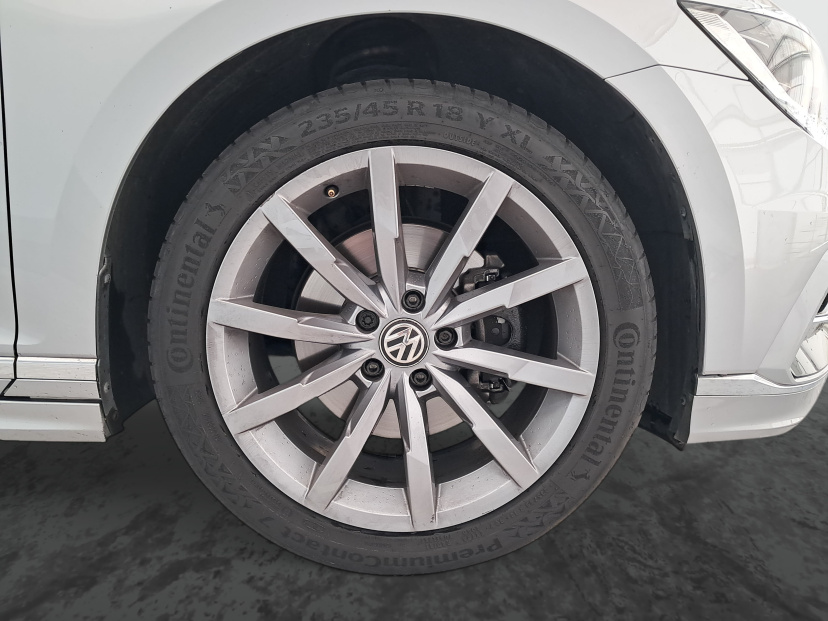 Volkswagen Passat, 2019