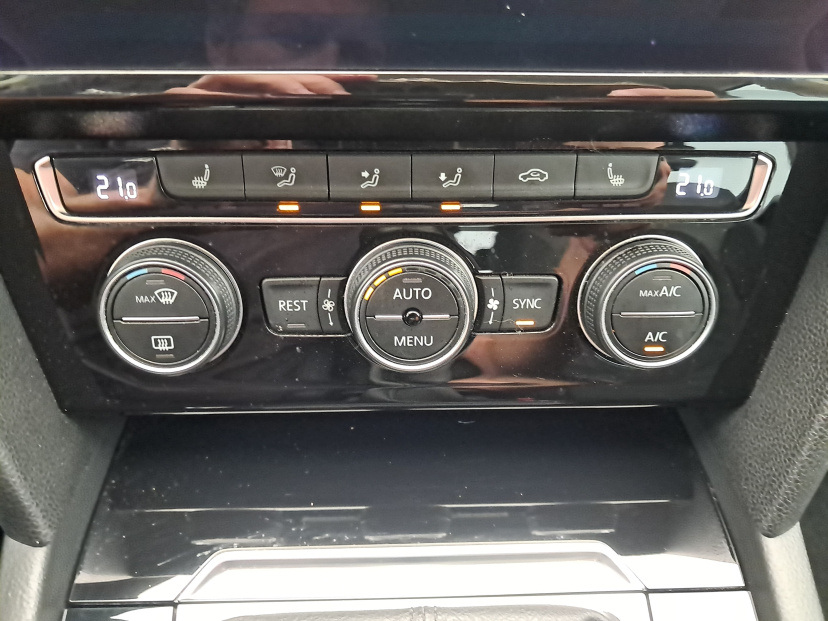 Volkswagen Passat, 2019