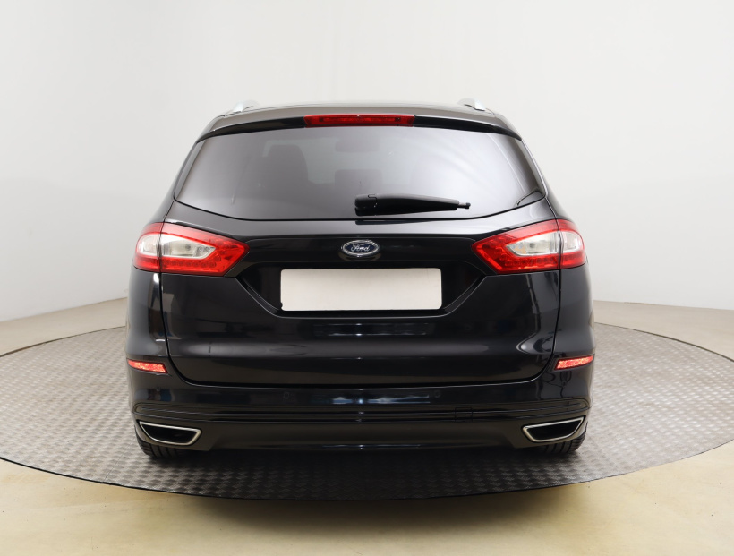 Ford Mondeo, 2015