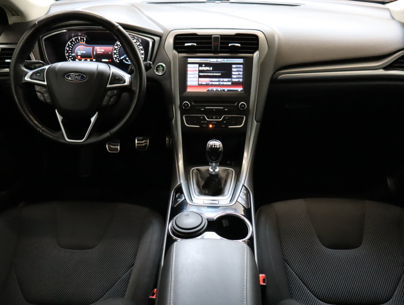 Ford Mondeo, 2015