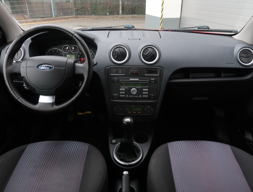 Ford Fusion, 2007