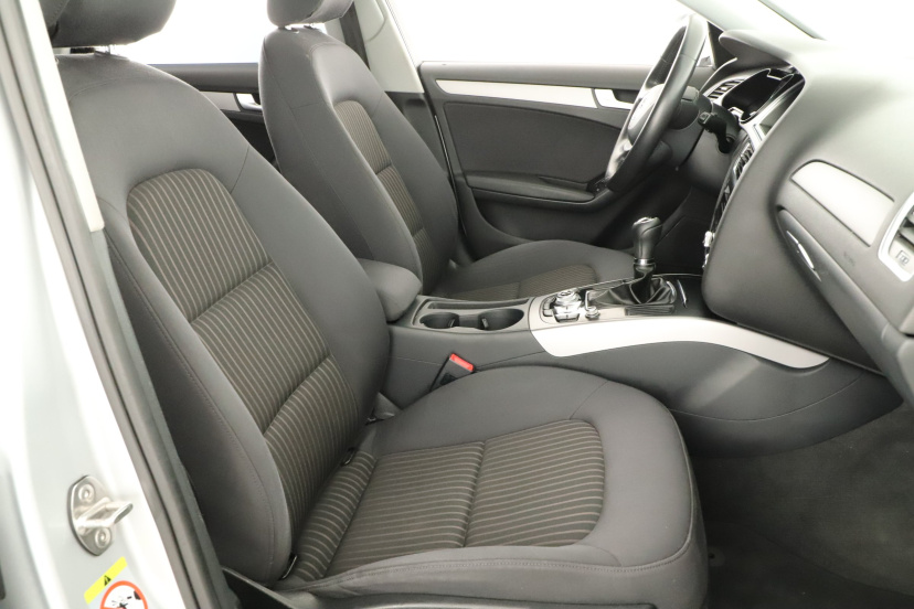 Audi A4, 2013