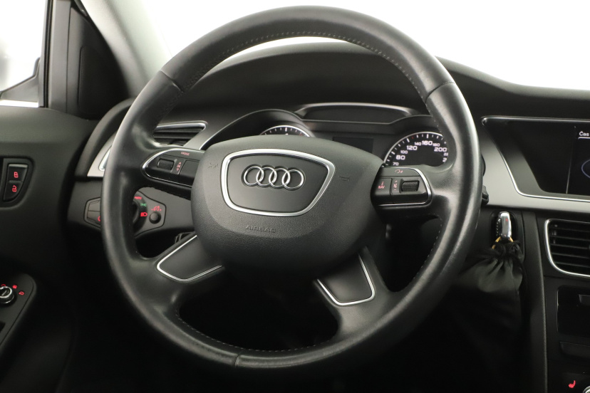 Audi A4, 2013