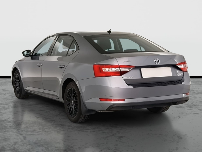 Škoda Superb, 2016