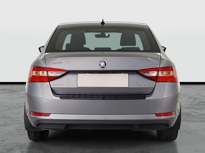 Škoda Superb, 2016