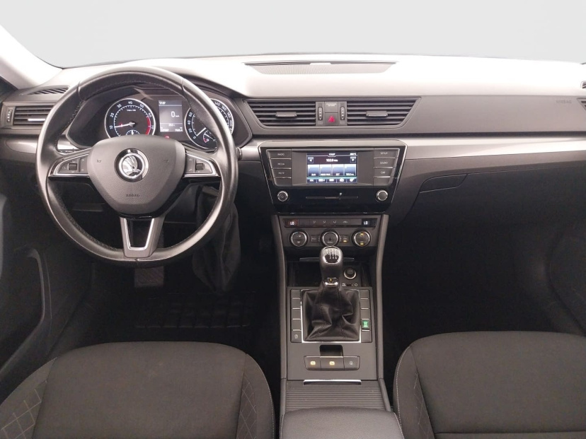 Škoda Superb, 2016