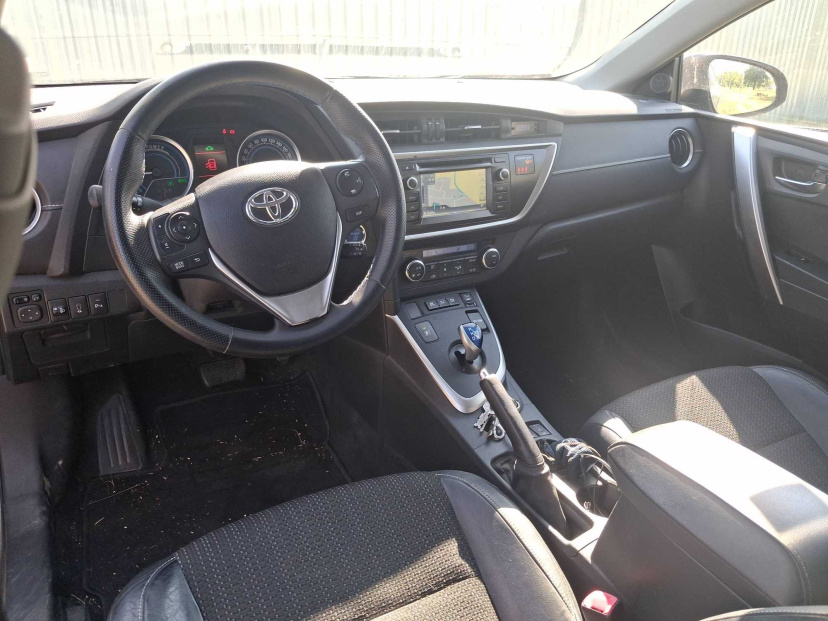 Toyota Auris, 2014