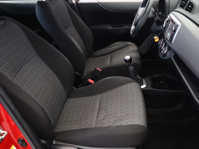 Toyota Yaris, 2013