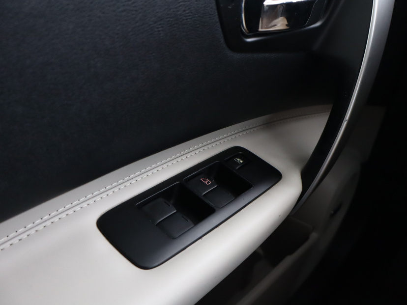 Nissan Qashqai, 2010