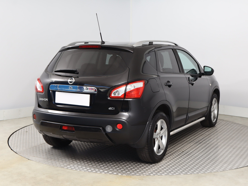 Nissan Qashqai, 2010