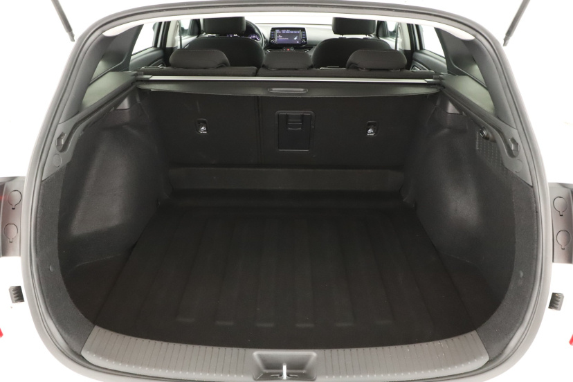 Hyundai i30, 2023
