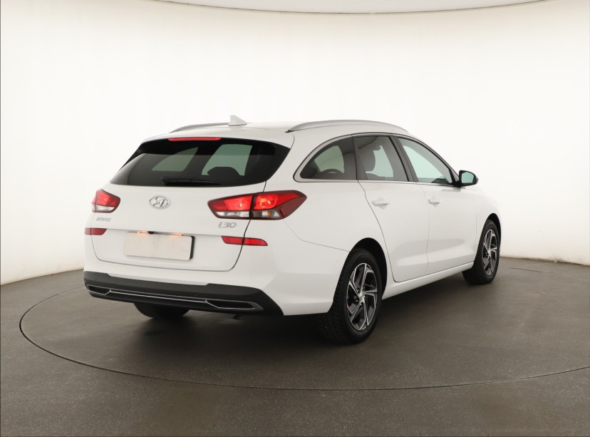 Hyundai i30, 2023