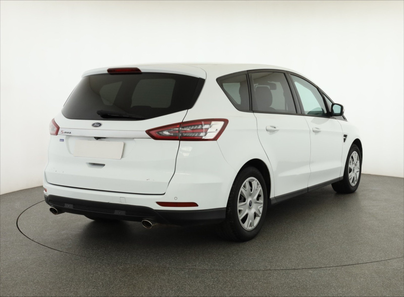 Ford S-Max, 2016