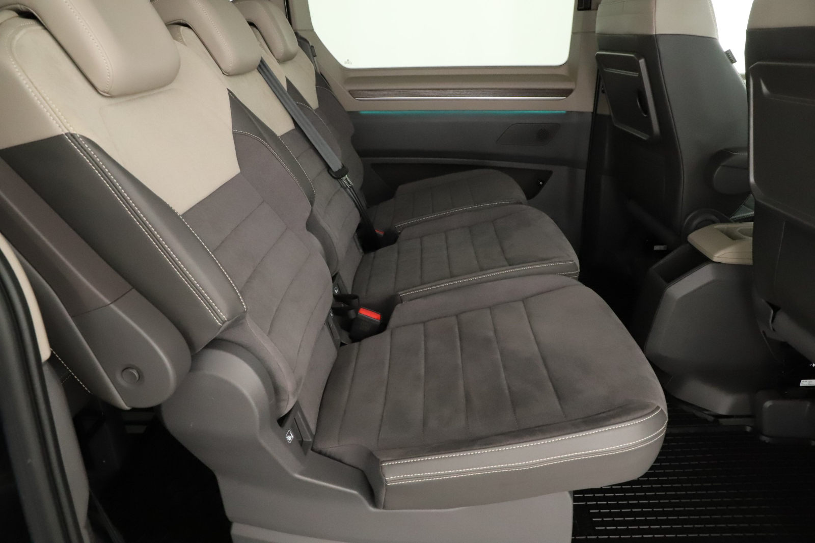 Volkswagen Multivan - 2023
