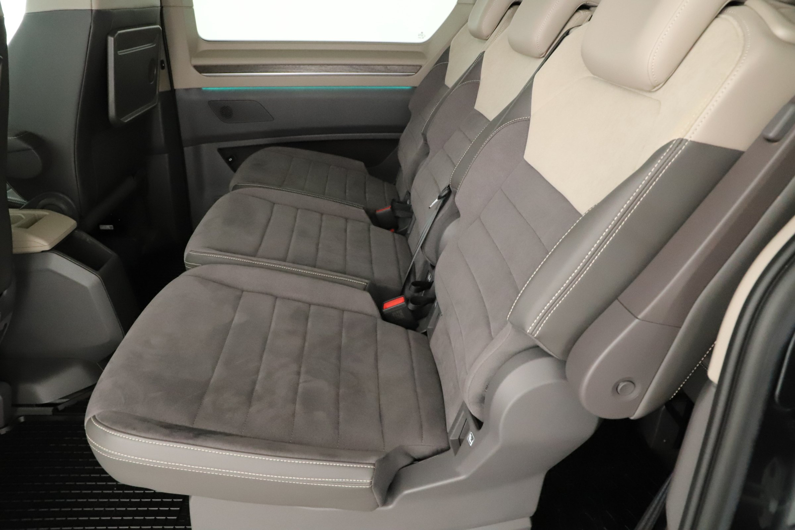 Volkswagen Multivan - 2023