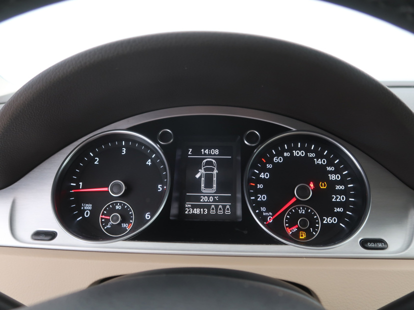 Volkswagen Passat, 2012