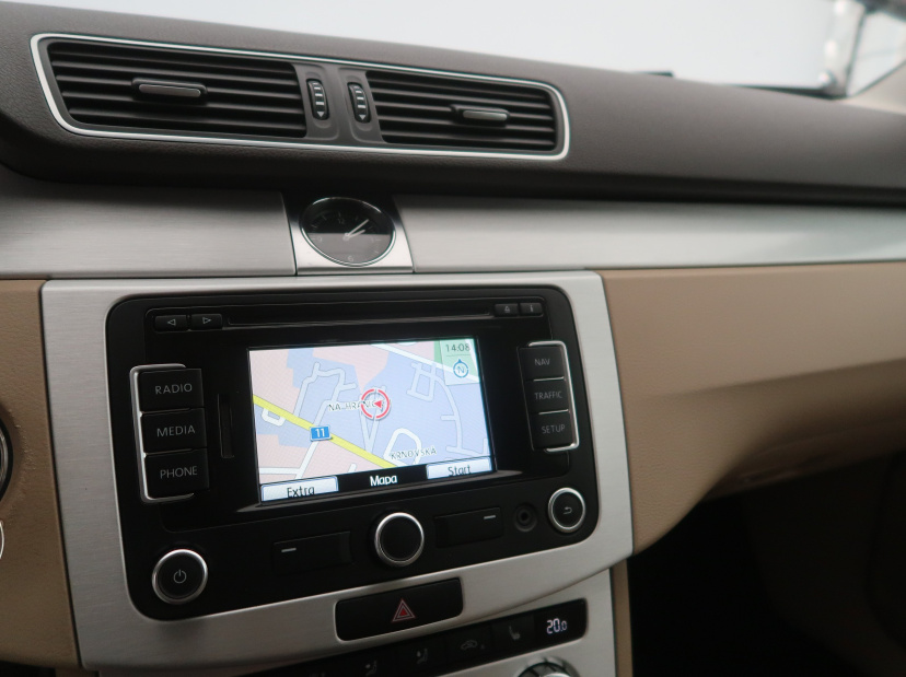 Volkswagen Passat, 2012