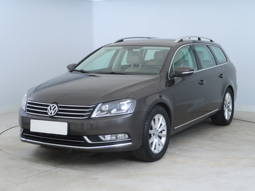 Volkswagen Passat, 2012
