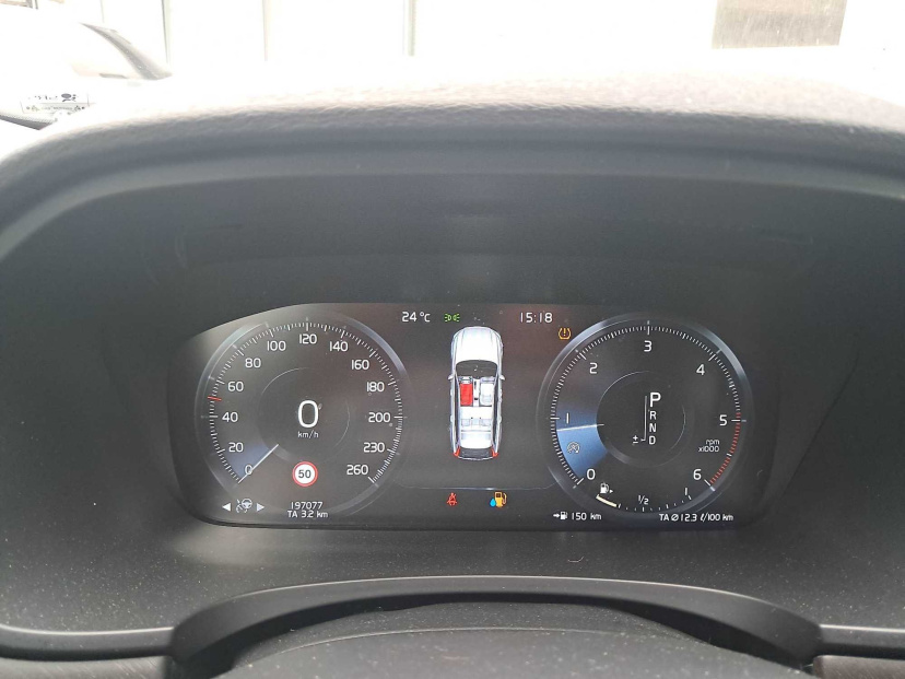 Volvo V90 Cross Country, 2019