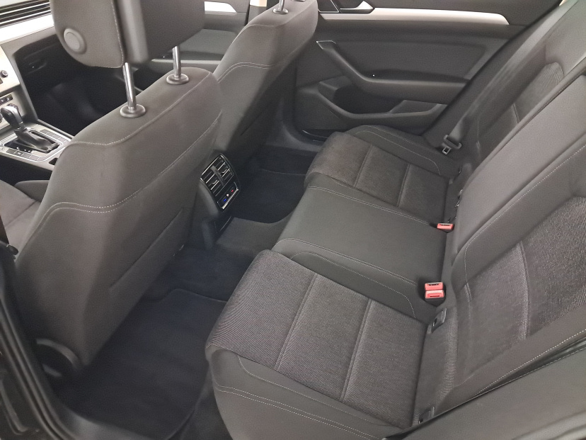 Volkswagen Passat, 2015