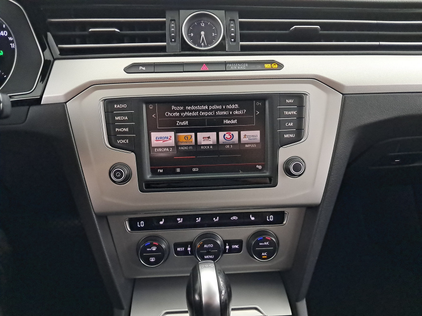 Volkswagen Passat, 2015