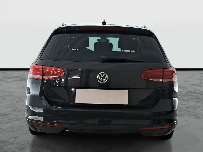 Volkswagen Passat, 2015