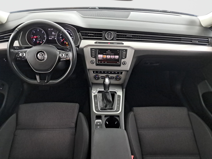 Volkswagen Passat, 2015
