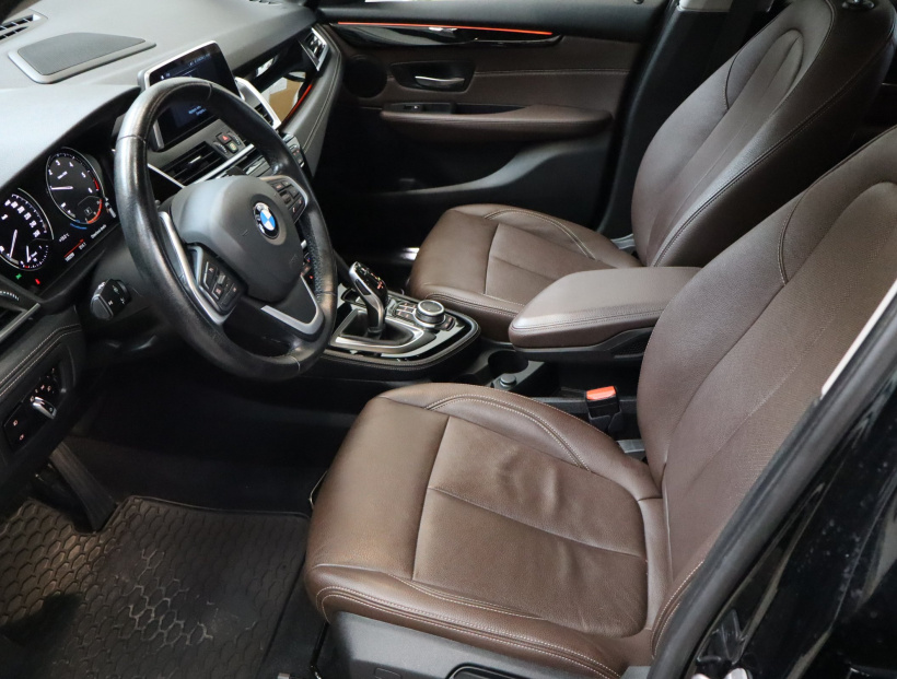 BMW 2 Gran Tourer, 2021