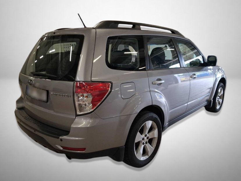 Subaru Forester, 2010