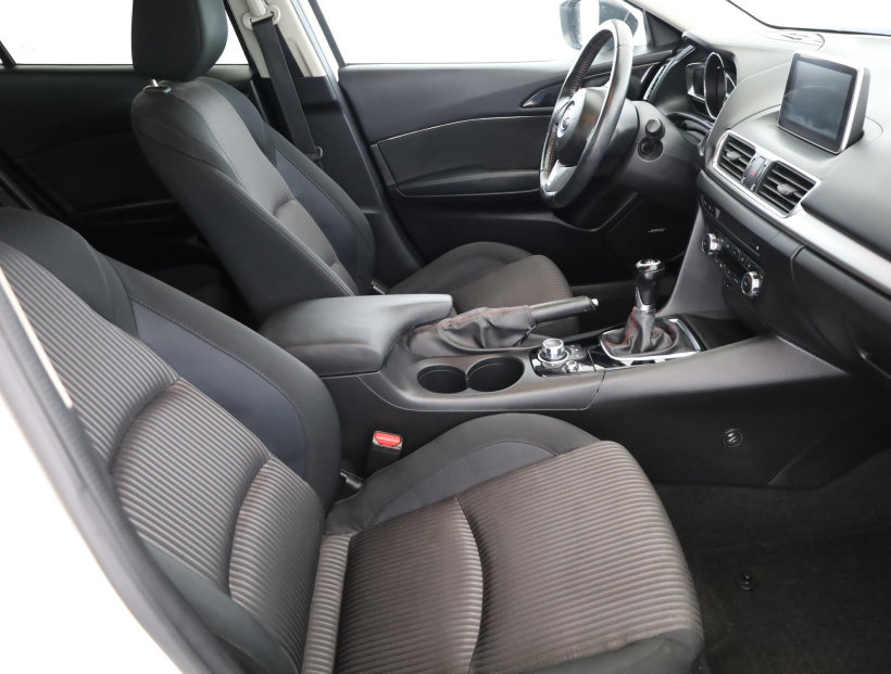 Mazda 3, 2014