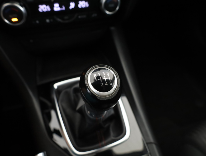 Mazda 3, 2014