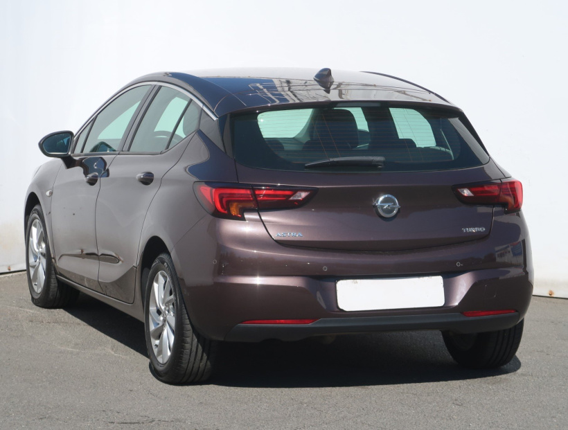 Opel Astra, 2017