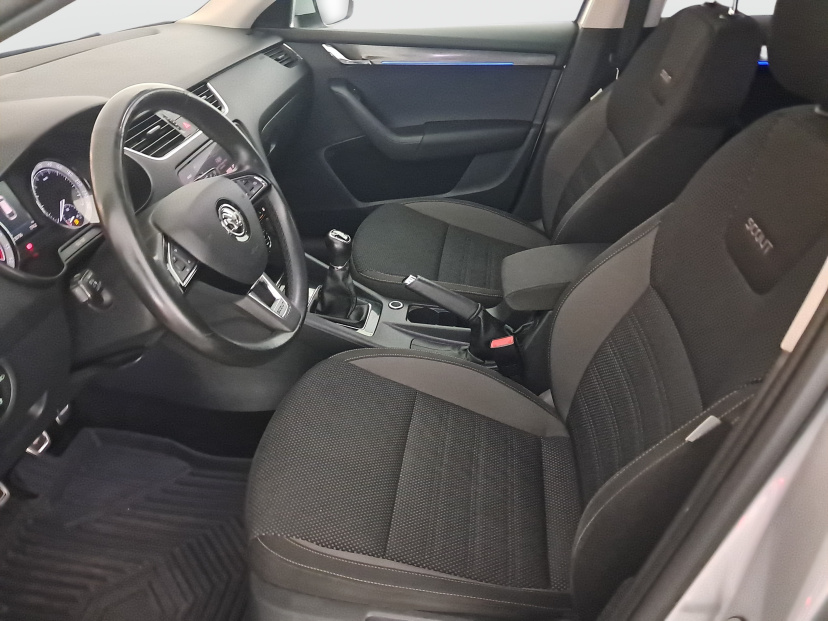 Škoda Octavia Scout, 2017