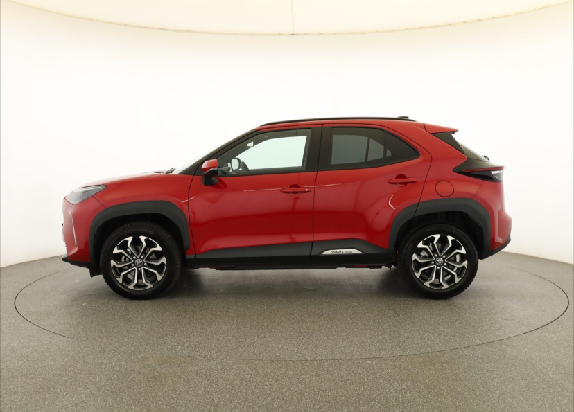 Toyota Yaris Cross, 2025