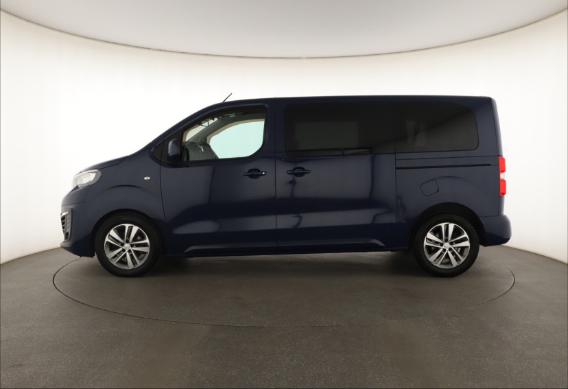 Peugeot Traveller, 2017