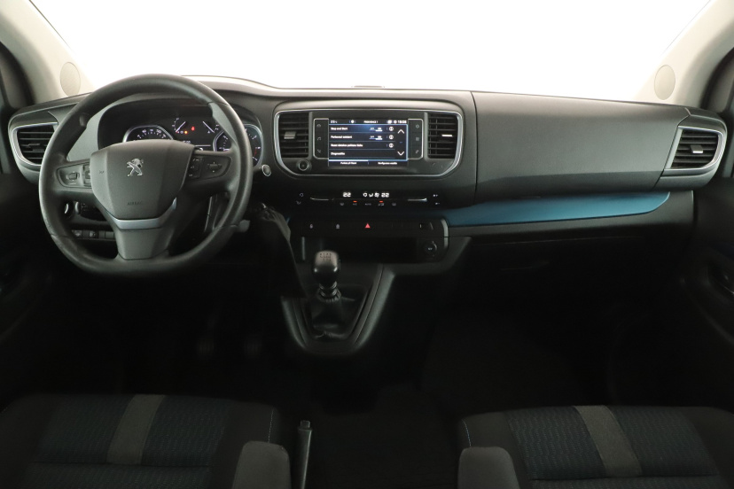 Peugeot Traveller, 2017
