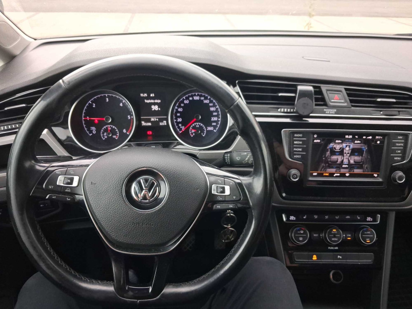 Volkswagen Touran, 2016