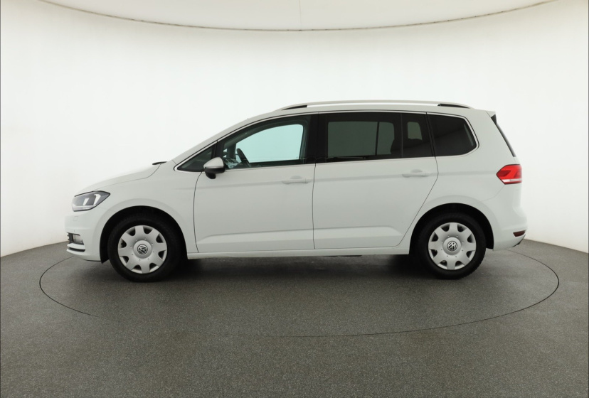 Volkswagen Touran, 2016